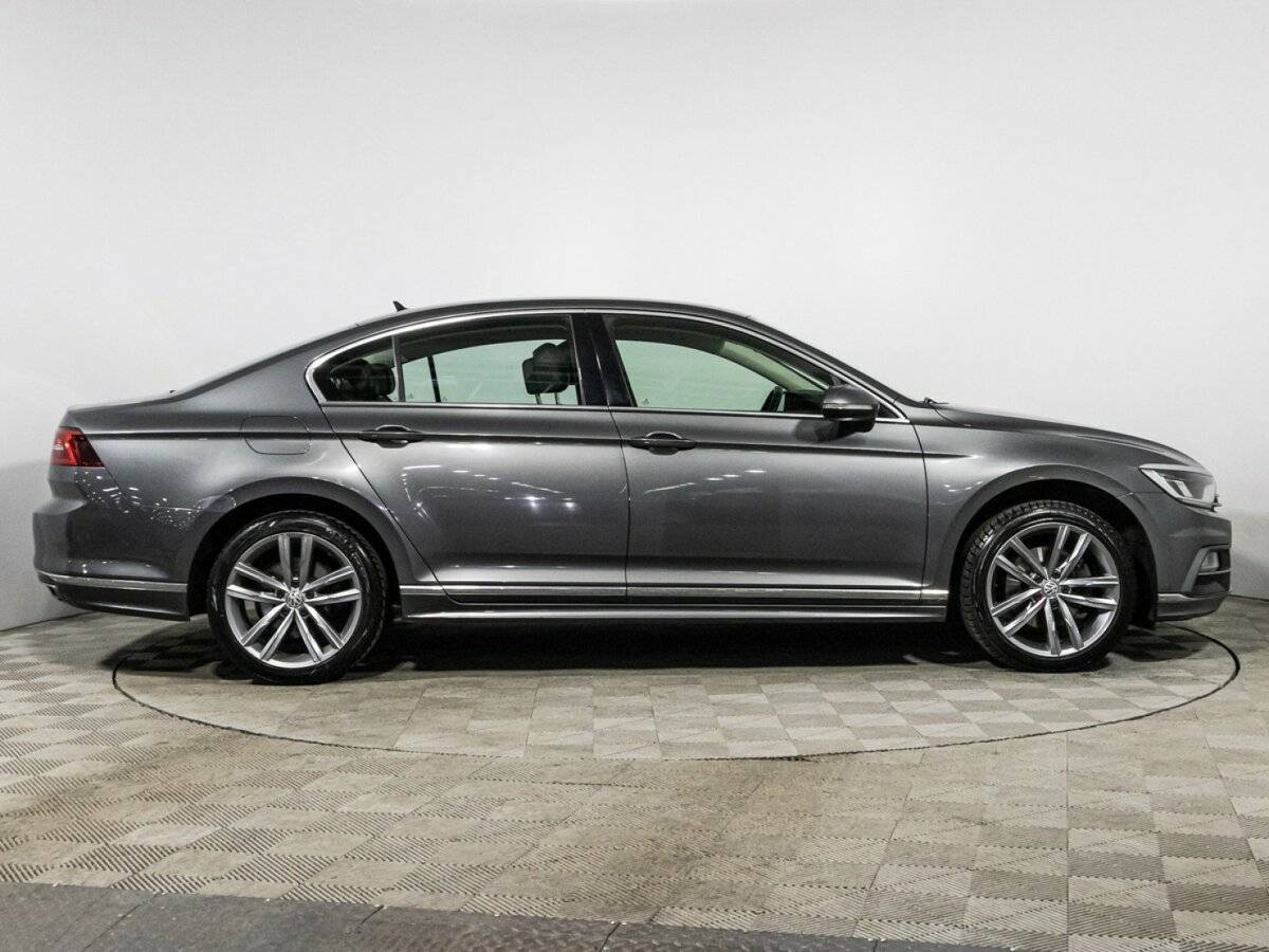 Volkswagen Passat, 2017 - 138 028 км. | Фото №4