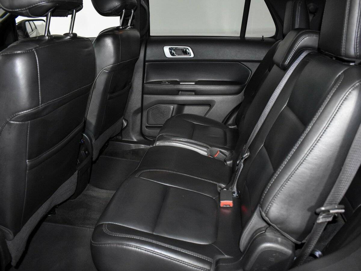 Ford Explorer, 2014 Фото №12