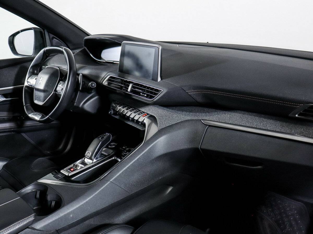 Peugeot 3008, 2017 - 192 787 км. | Фото №6