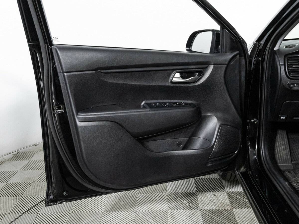 Kia Rio, 2022 Фото №26