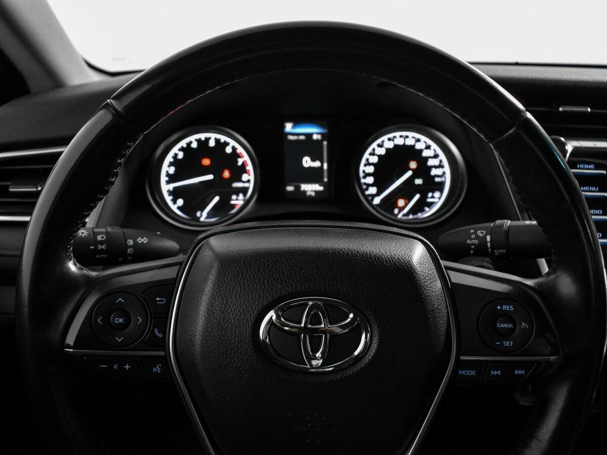 Toyota Camry, 2019 Фото №18