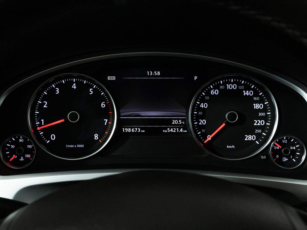Volkswagen Touareg, 2013 Фото №12