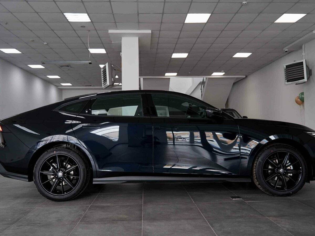 Changan UNI-V, 2024 Фото №6