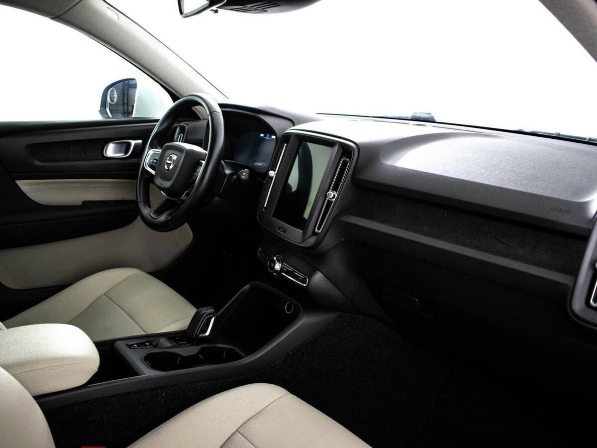Volvo XC40, 2020 - 92 700 км. | Фото №6