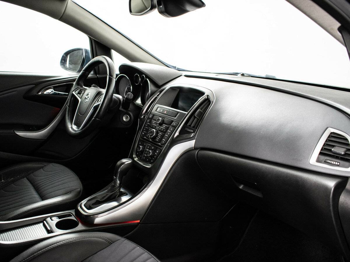 Opel Astra, 2013 - 197 822 км. | Фото №7