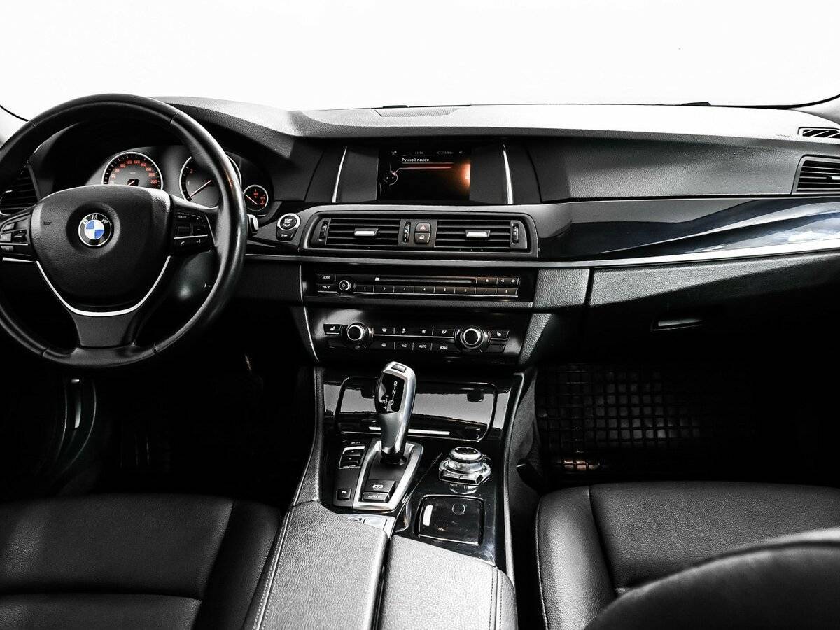 BMW 5 серии 520i, 2016 Фото №11