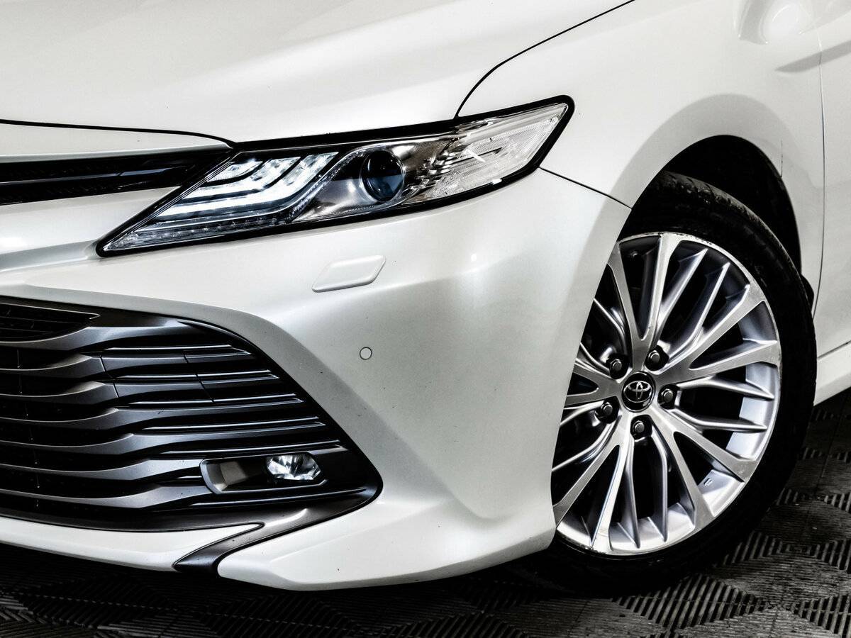 Toyota Camry, 2018 - 91 818 км. | Фото №3