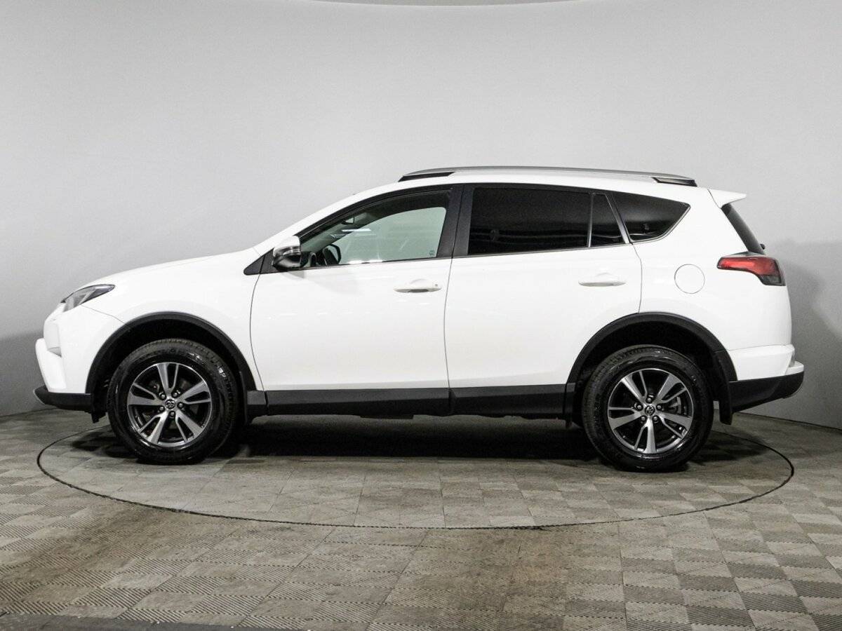 Toyota RAV4, 2019 - 82 649 км. | Фото №8