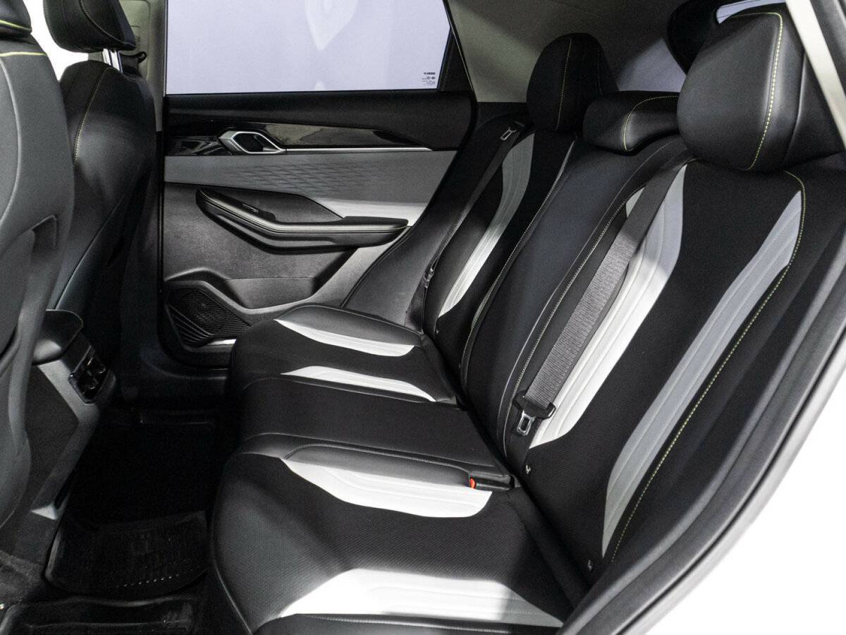 Geely Coolray (Binyue Cool), 2023 Фото №10