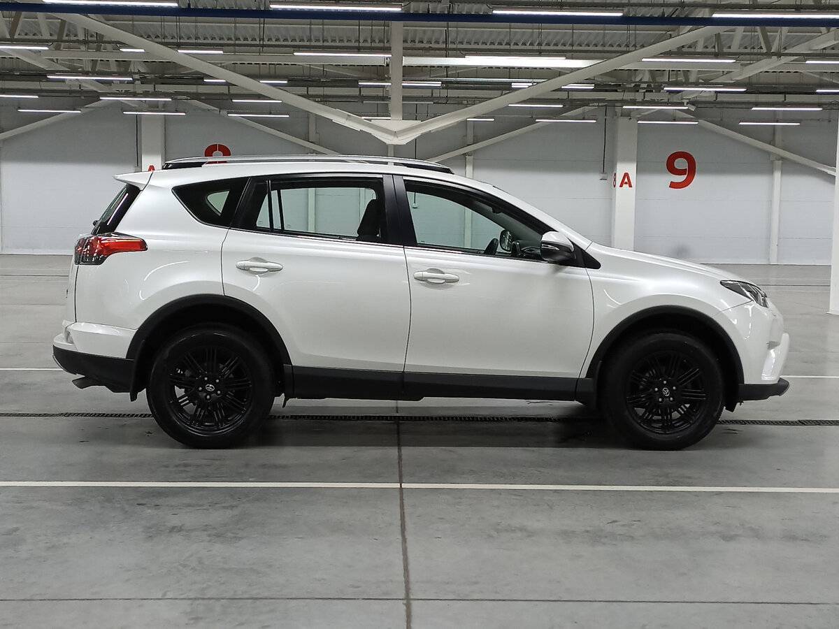 Toyota RAV4, 2017 - 209 526 км. | Фото №4