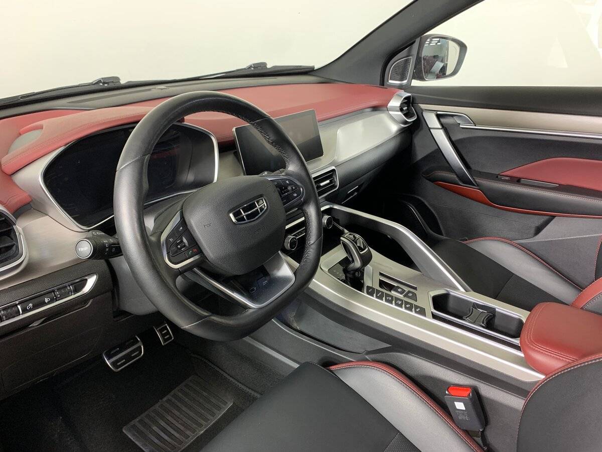 Geely Coolray, 2021 Фото №11