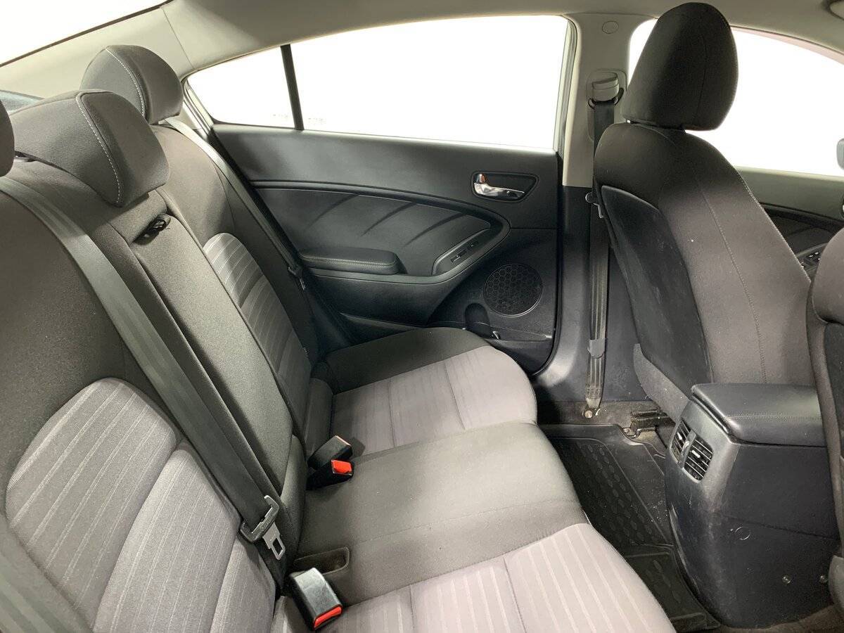 Kia Cerato, 2017 Фото №17