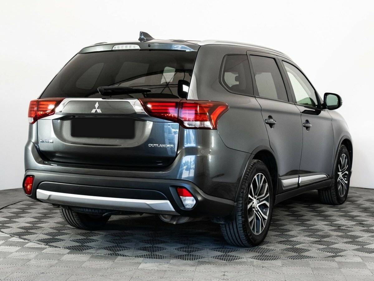 Mitsubishi Outlander, 2018 - 127 154 км. | Фото №5