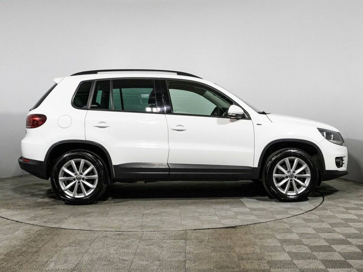 Volkswagen Tiguan, 2015 - 133 807 км. | Фото №4
