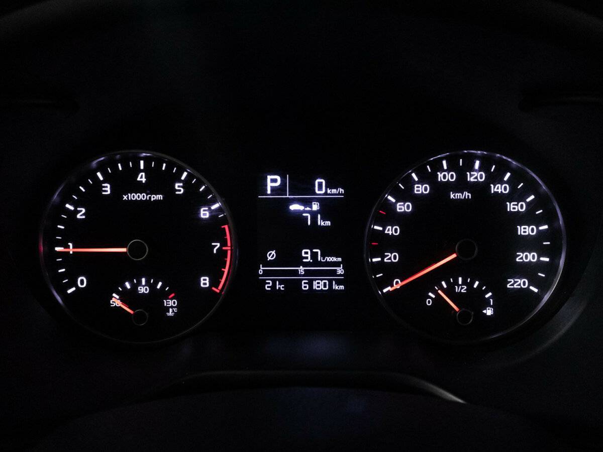 Kia Rio X-Line, 2018 Фото №12