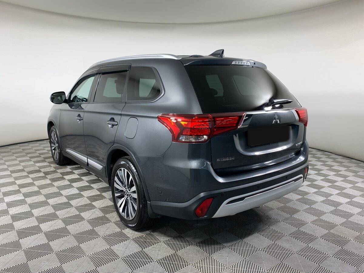 Mitsubishi Outlander, 2019 - 126 860 км. | Фото №7