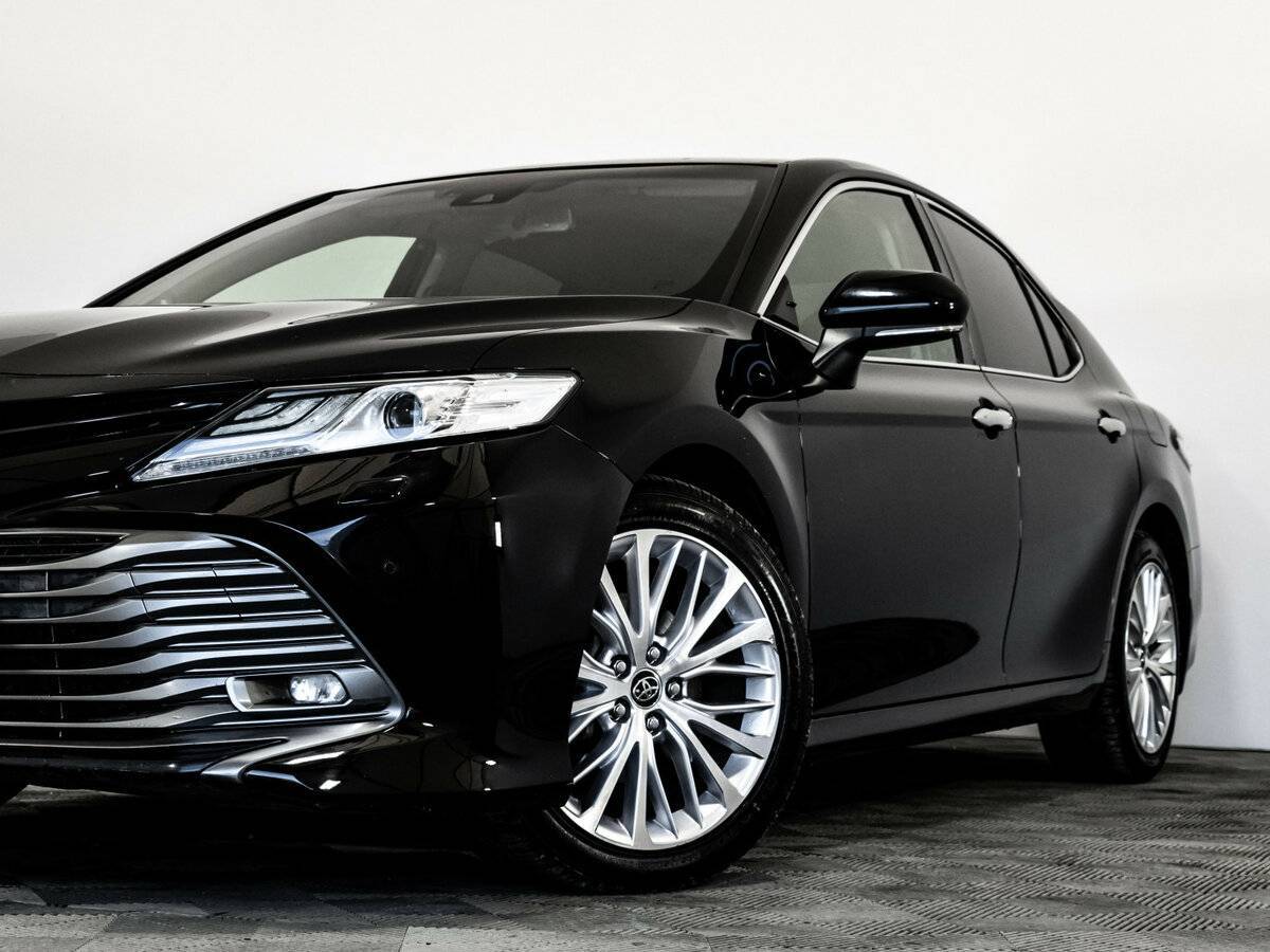 Toyota Camry, 2019 - 123 705 км. | Фото №2