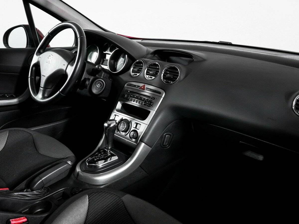 Peugeot 308, 2012 Фото №9