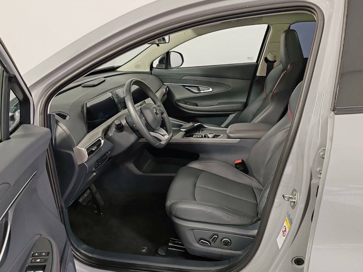 Changan UNI-T, 2023 Фото №16