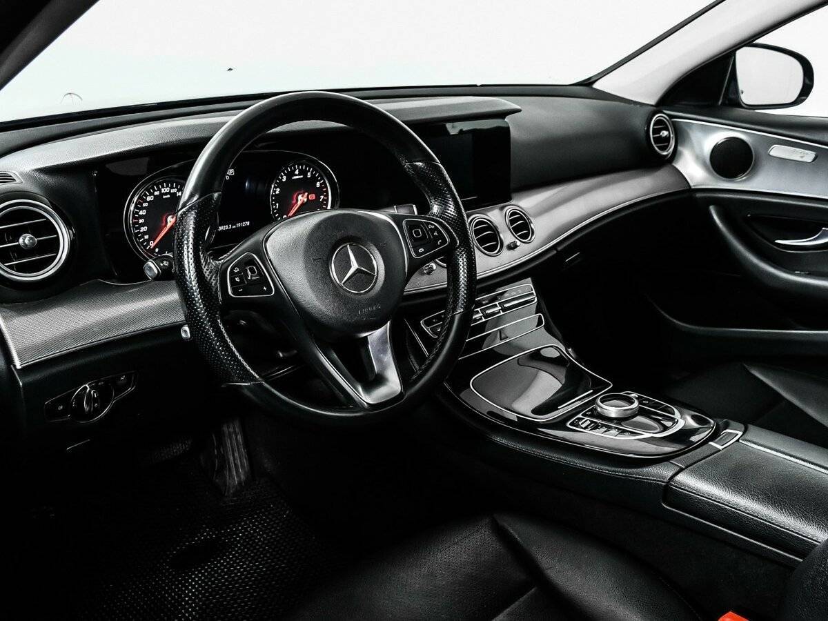 Mercedes-Benz E-Класс 200, 2017 Фото №12