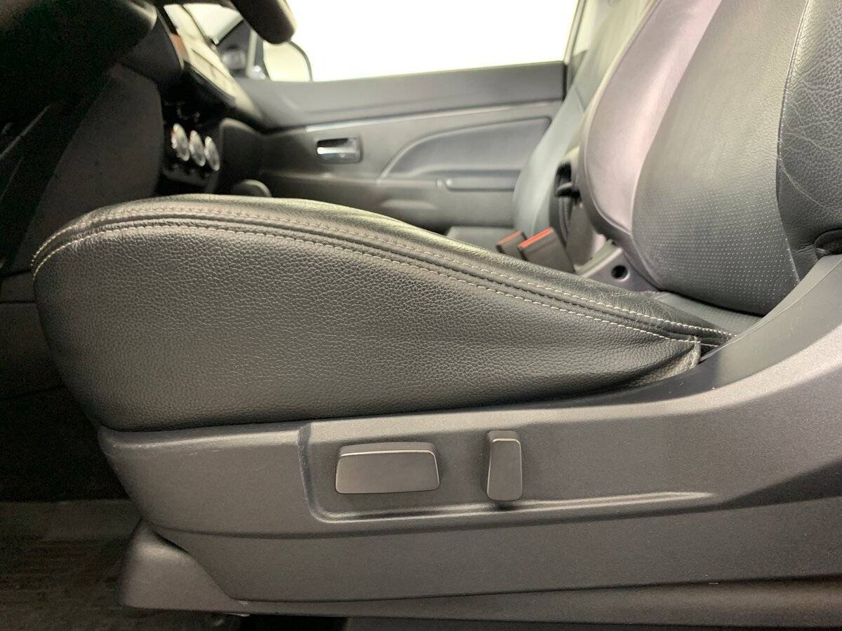 Mitsubishi ASX, 2014 Фото №16