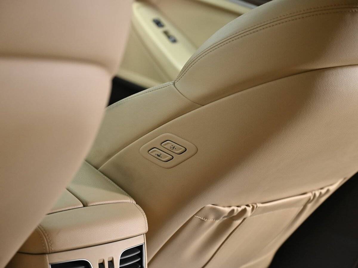 Hyundai Genesis, 2016 Фото №16