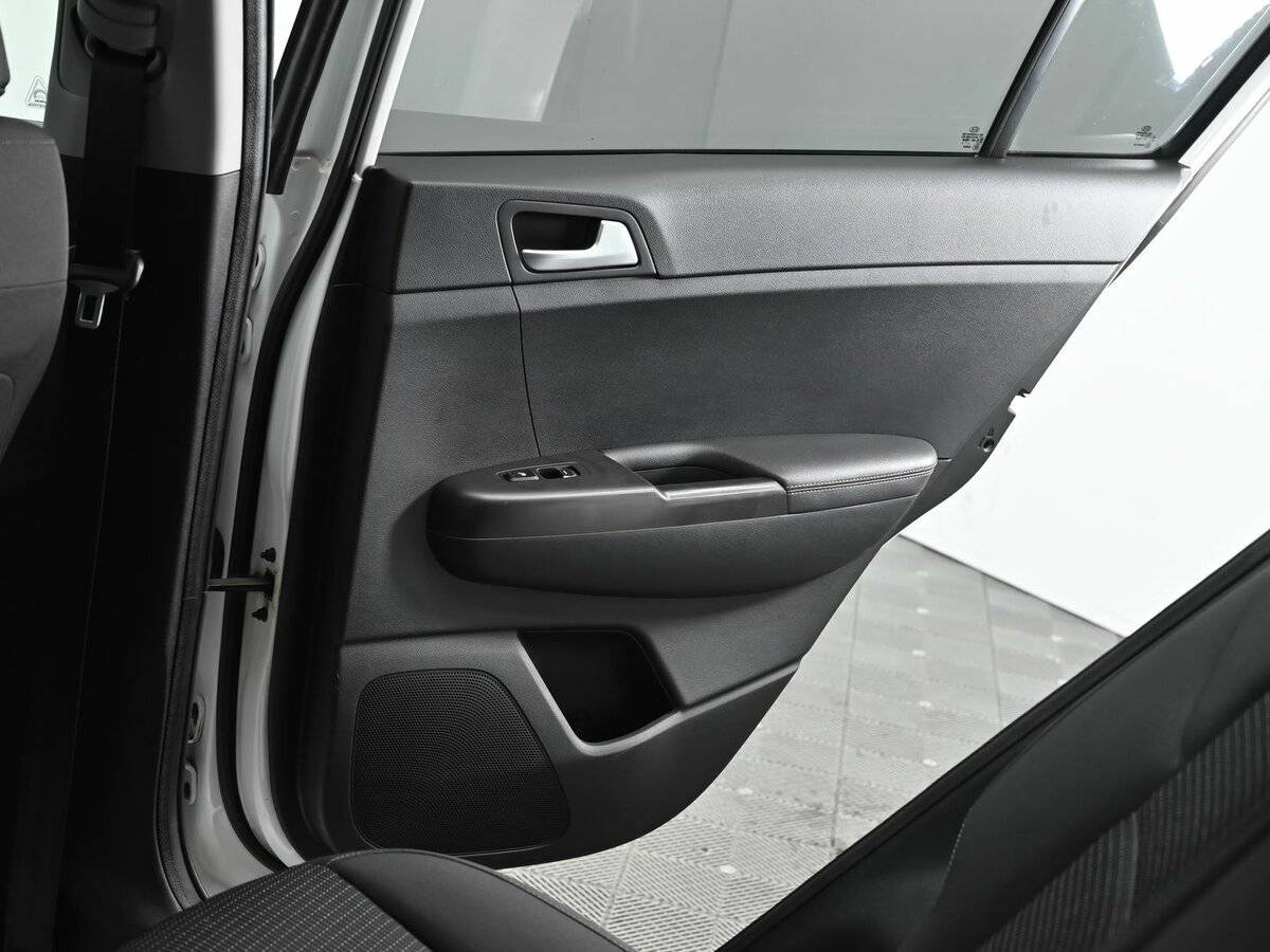 Kia Sportage, 2017 Фото №16