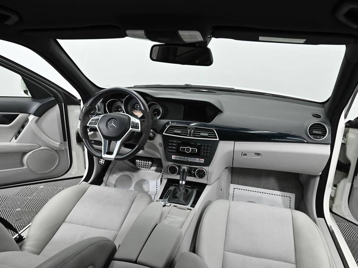 Mercedes-Benz C-Класс 180 BlueEFFICIENCY, 2012 Фото №11