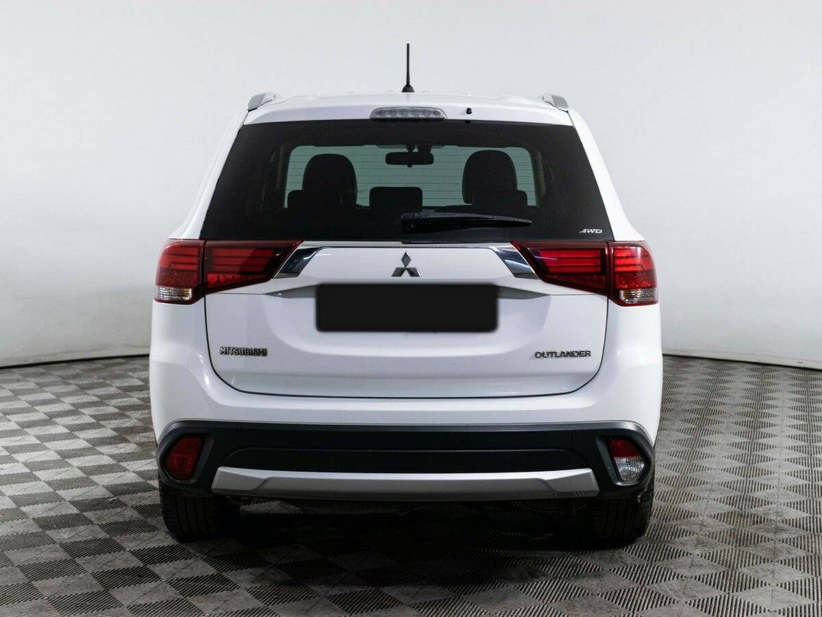 Mitsubishi Outlander, 2016 - 178 926 км. | Фото №6