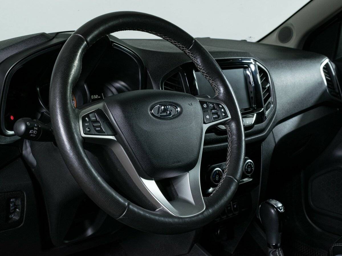 Lada (ВАЗ) XRAY Cross, 2020 Фото №14