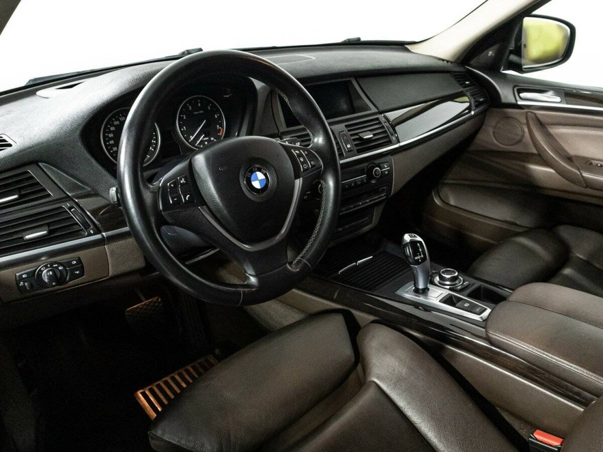 BMW X5 35i, 2013 Фото №11