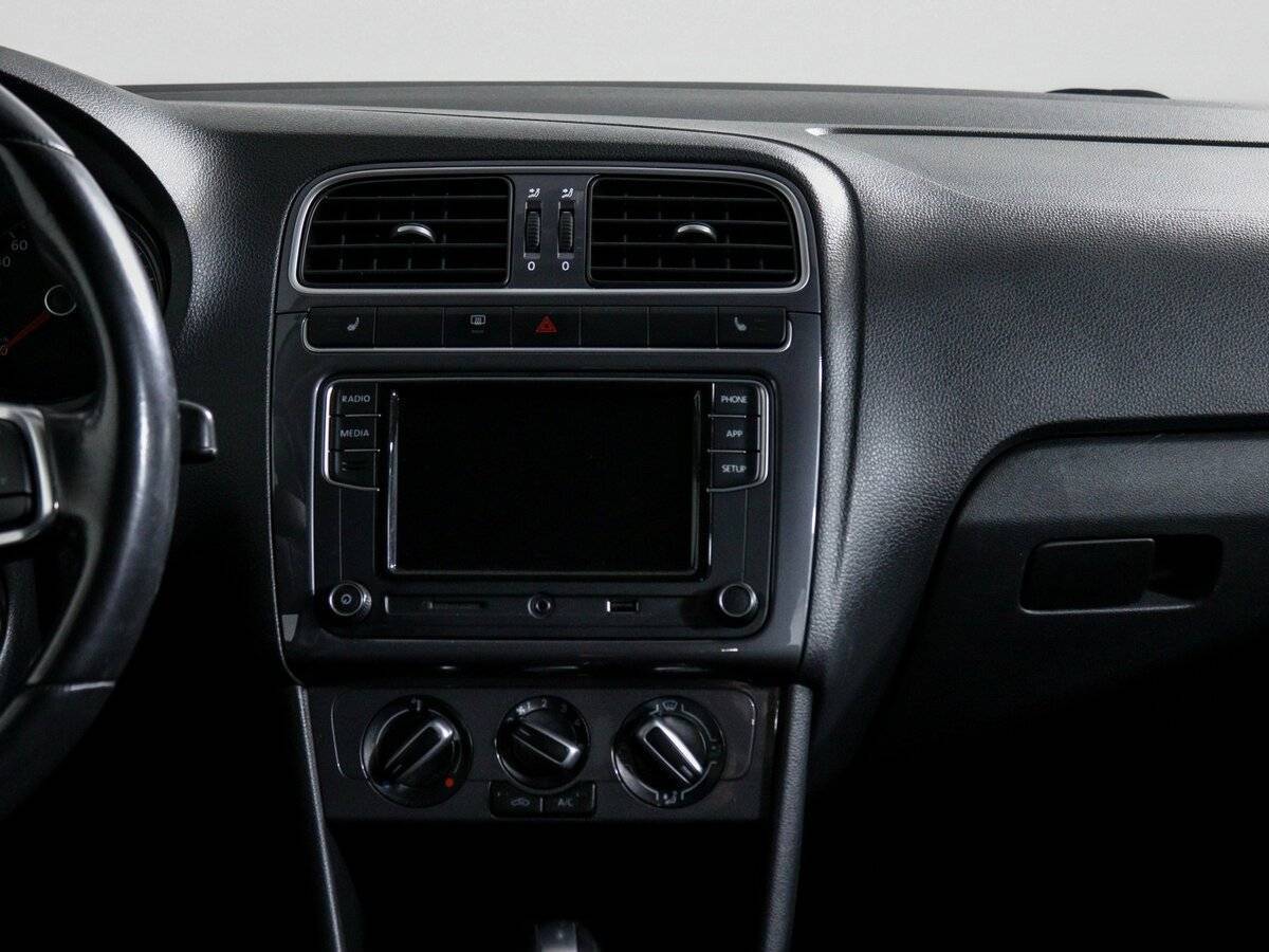 Volkswagen Polo, 2019 Фото №13