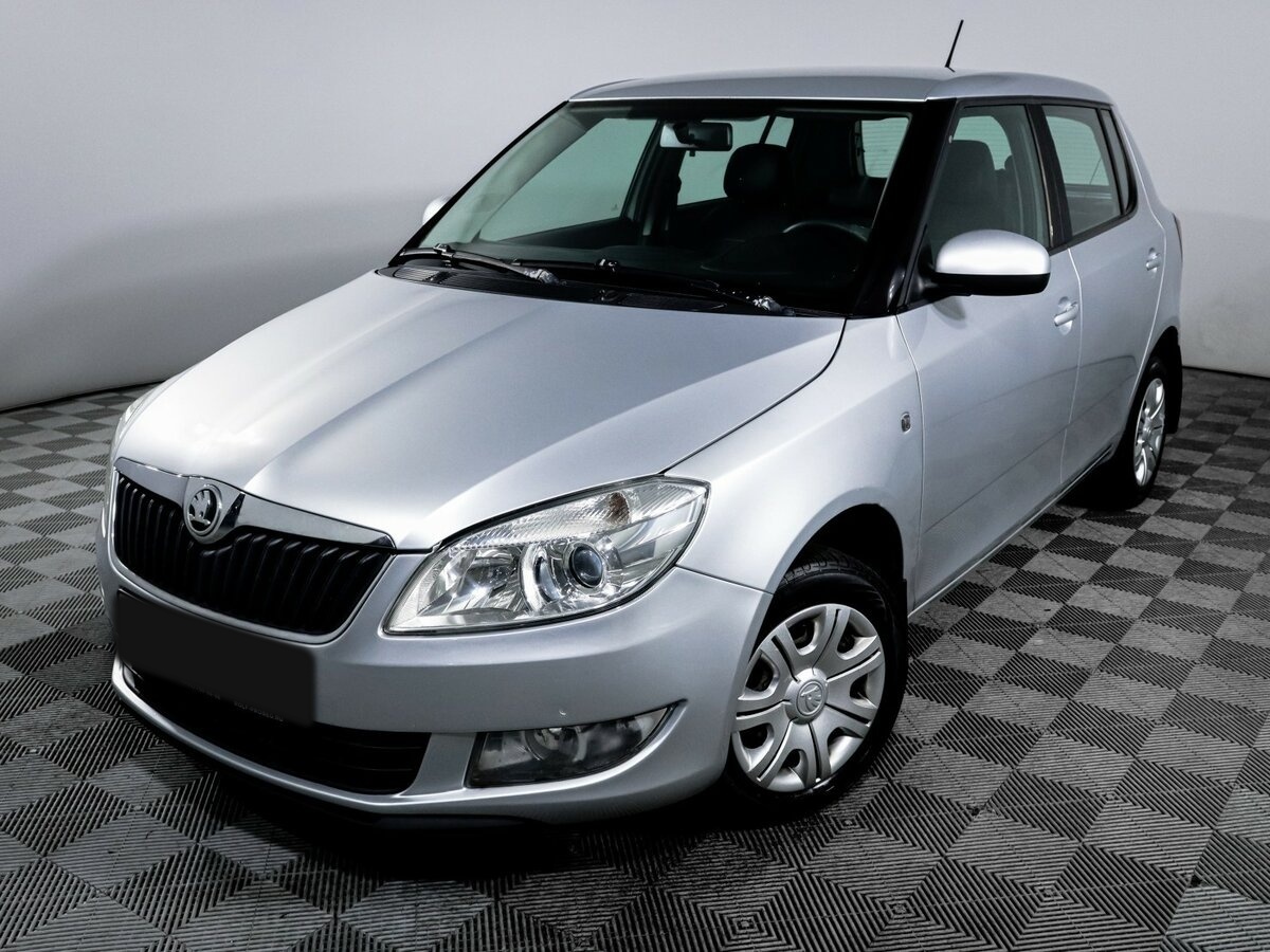 Skoda Fabia II Рестайлинг, 2014 Фото №14