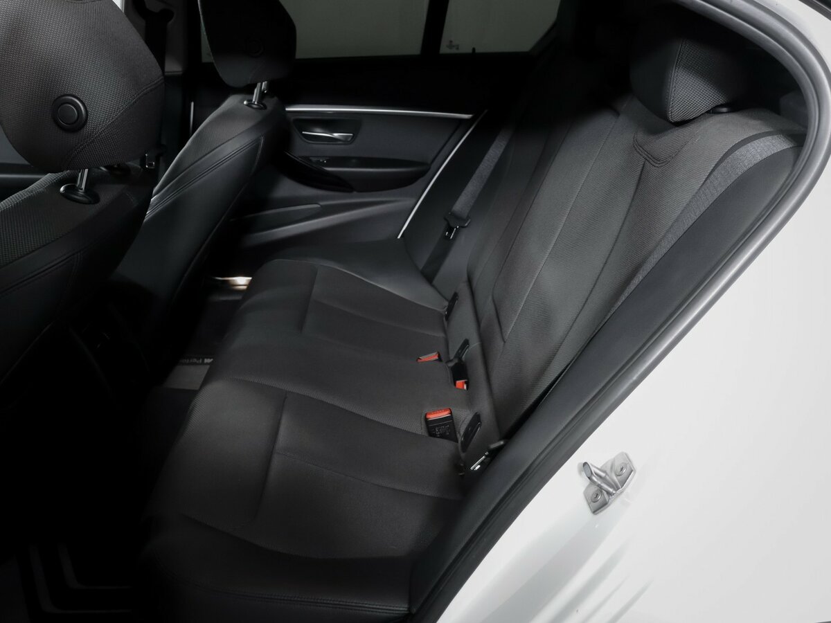 BMW 3 серии 320d xDrive VI (F3x) Рестайлинг, 2016 - 110 931 км. | Фото №8