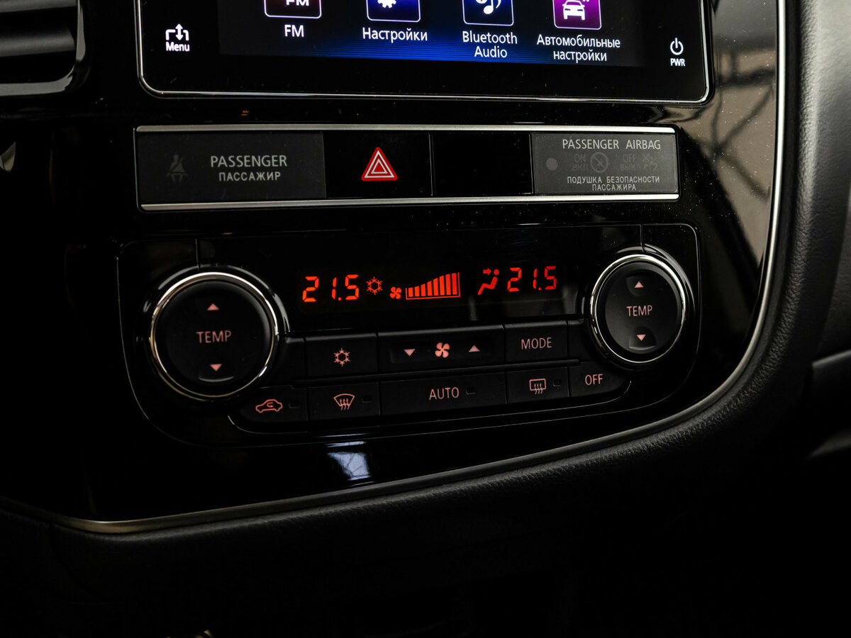 Mitsubishi Outlander III Рестайлинг 3, 2019 Фото №11