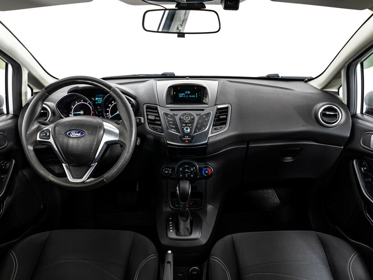 Ford Fiesta Mk6 Рестайлинг, 2016 - 85 502 км. | Фото №8