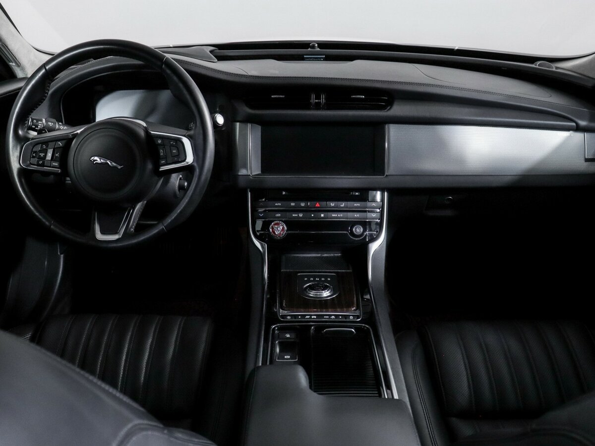 Jaguar XF II, 2018 Фото №10
