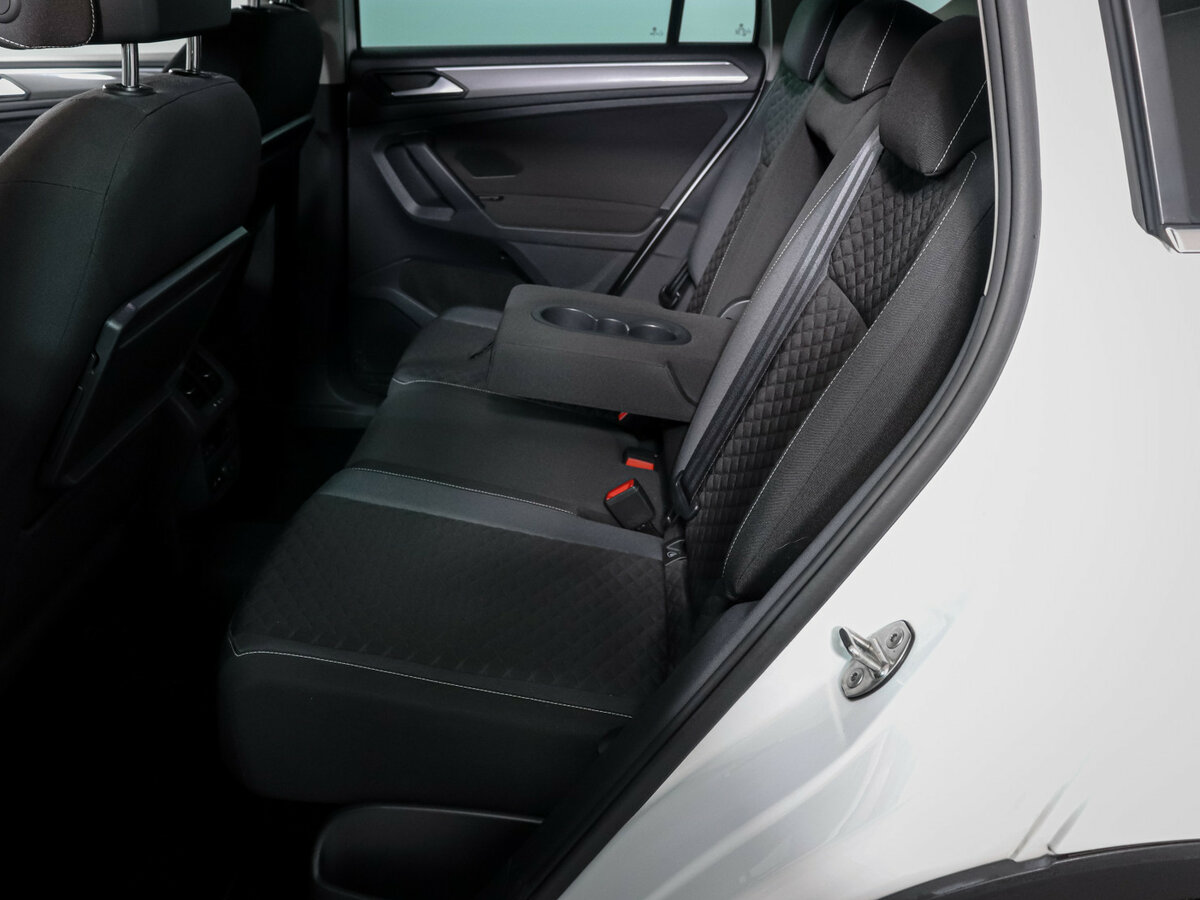 Volkswagen Tiguan II, 2018 Фото №10