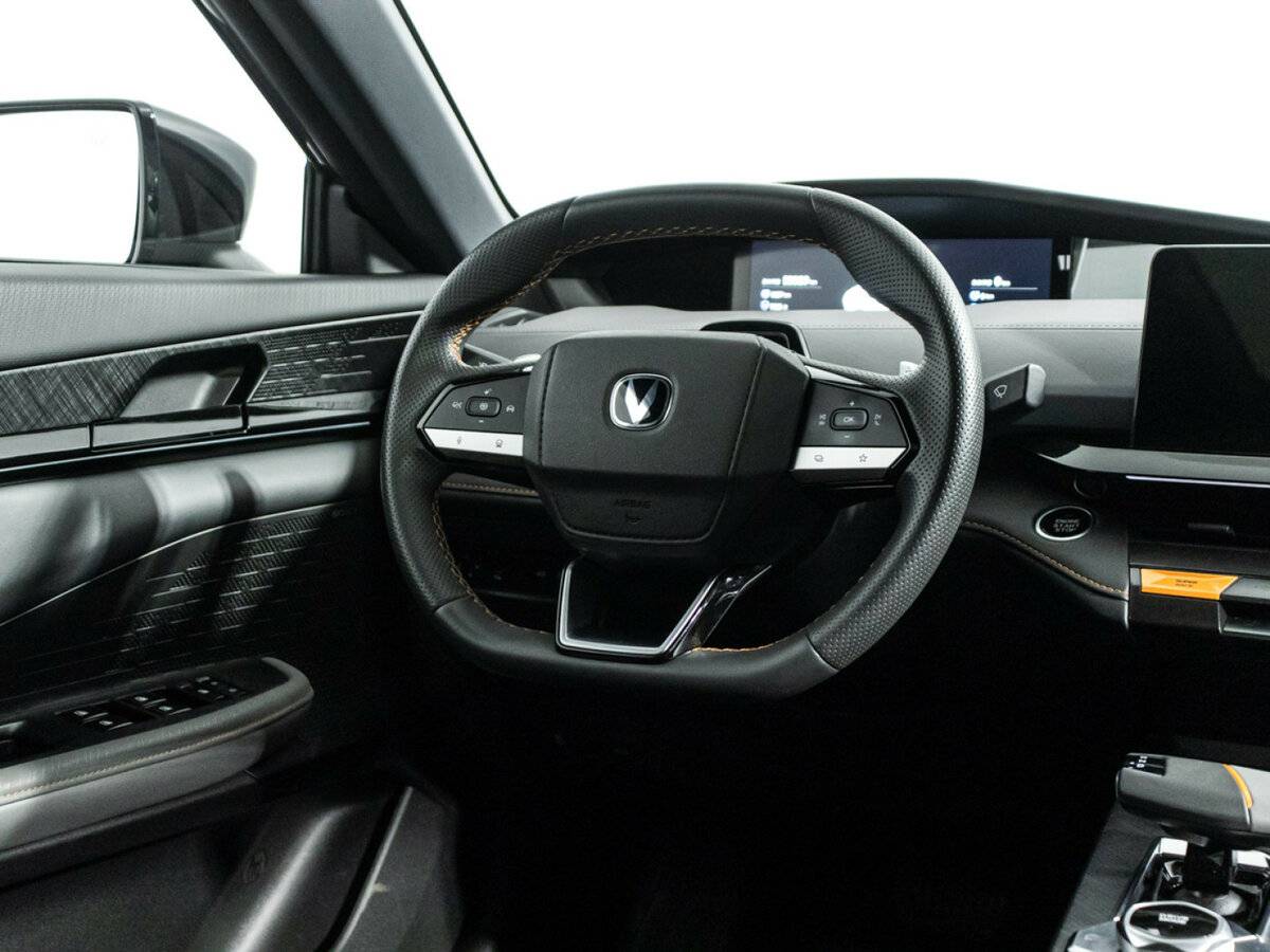 Changan UNI-V I, 2023 Фото №20