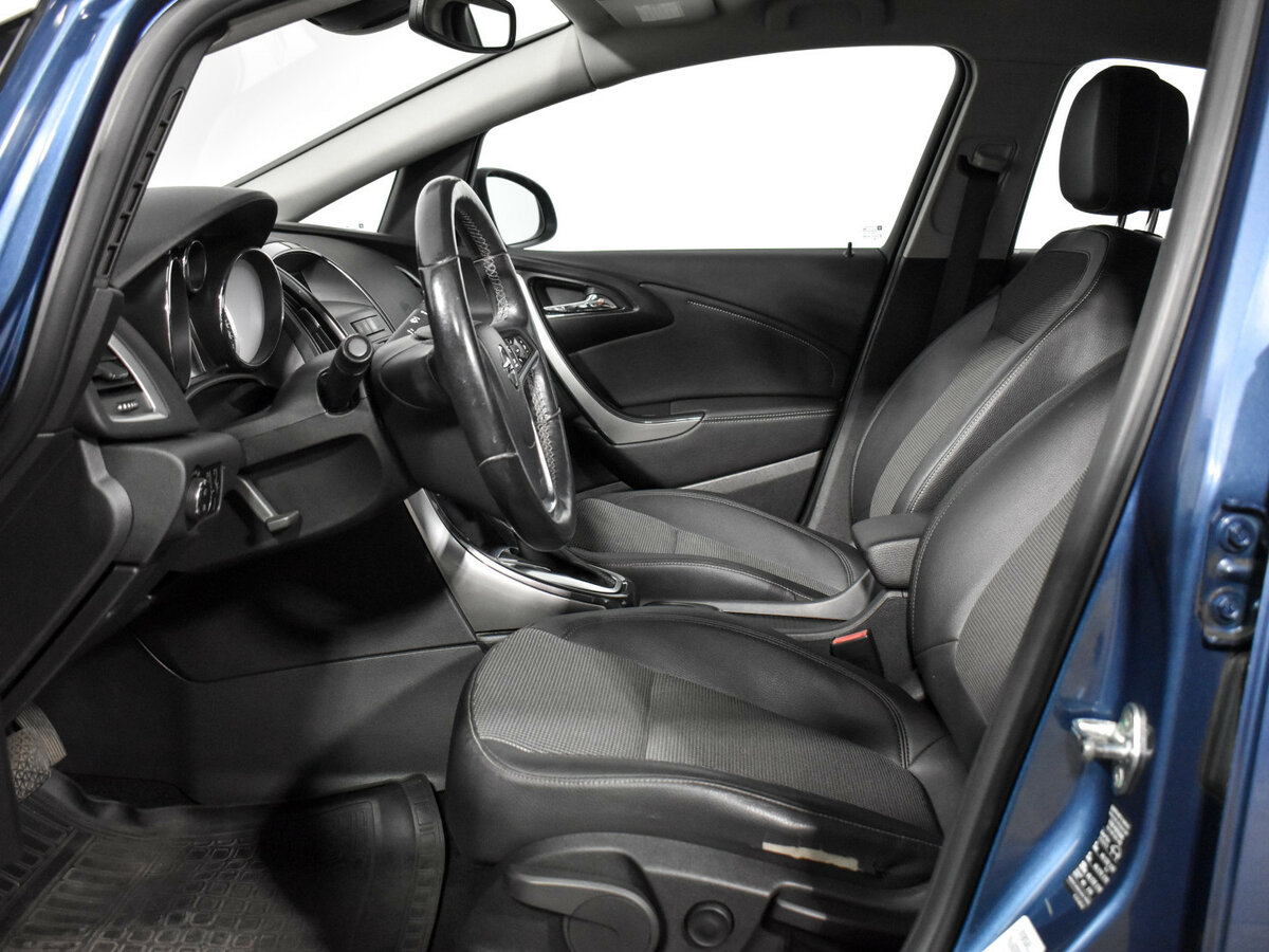 Opel Astra J Рестайлинг, 2013 - 210 797 км. | Фото №8