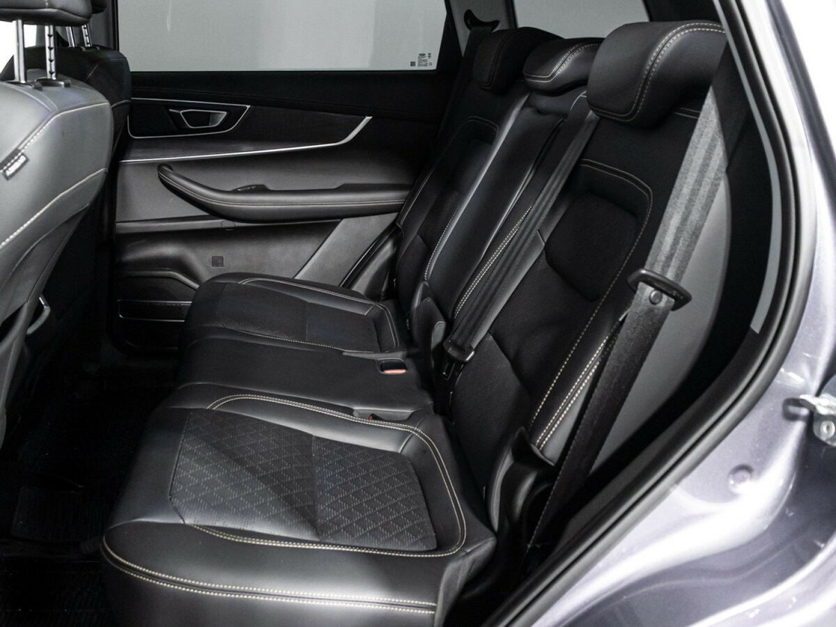 Chery Tiggo 8 I Рестайлинг, 2023 - 40 979 км. | Фото №8