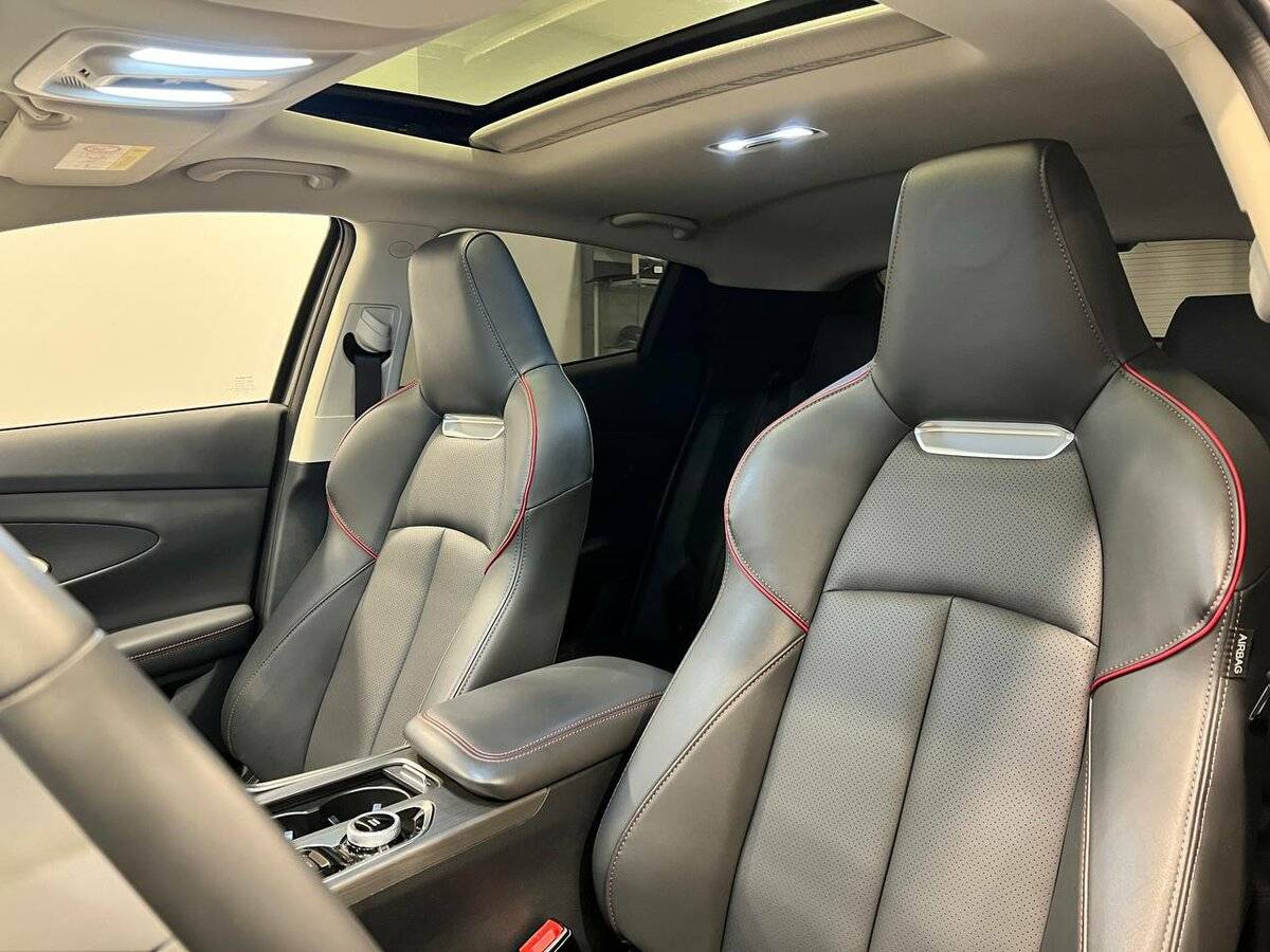 Changan UNI-T I, 2023 Фото №9