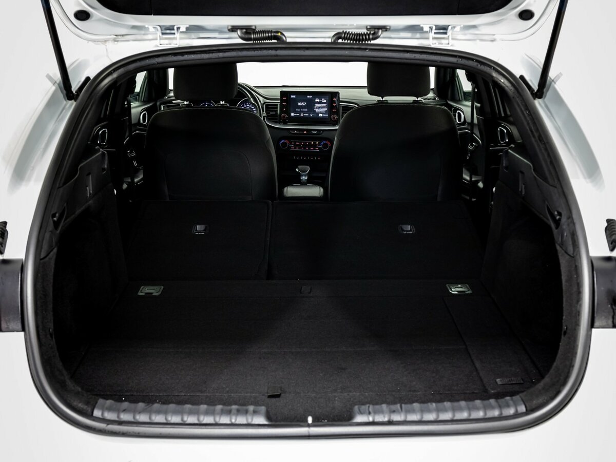 Kia Proceed I, 2021 Фото №28