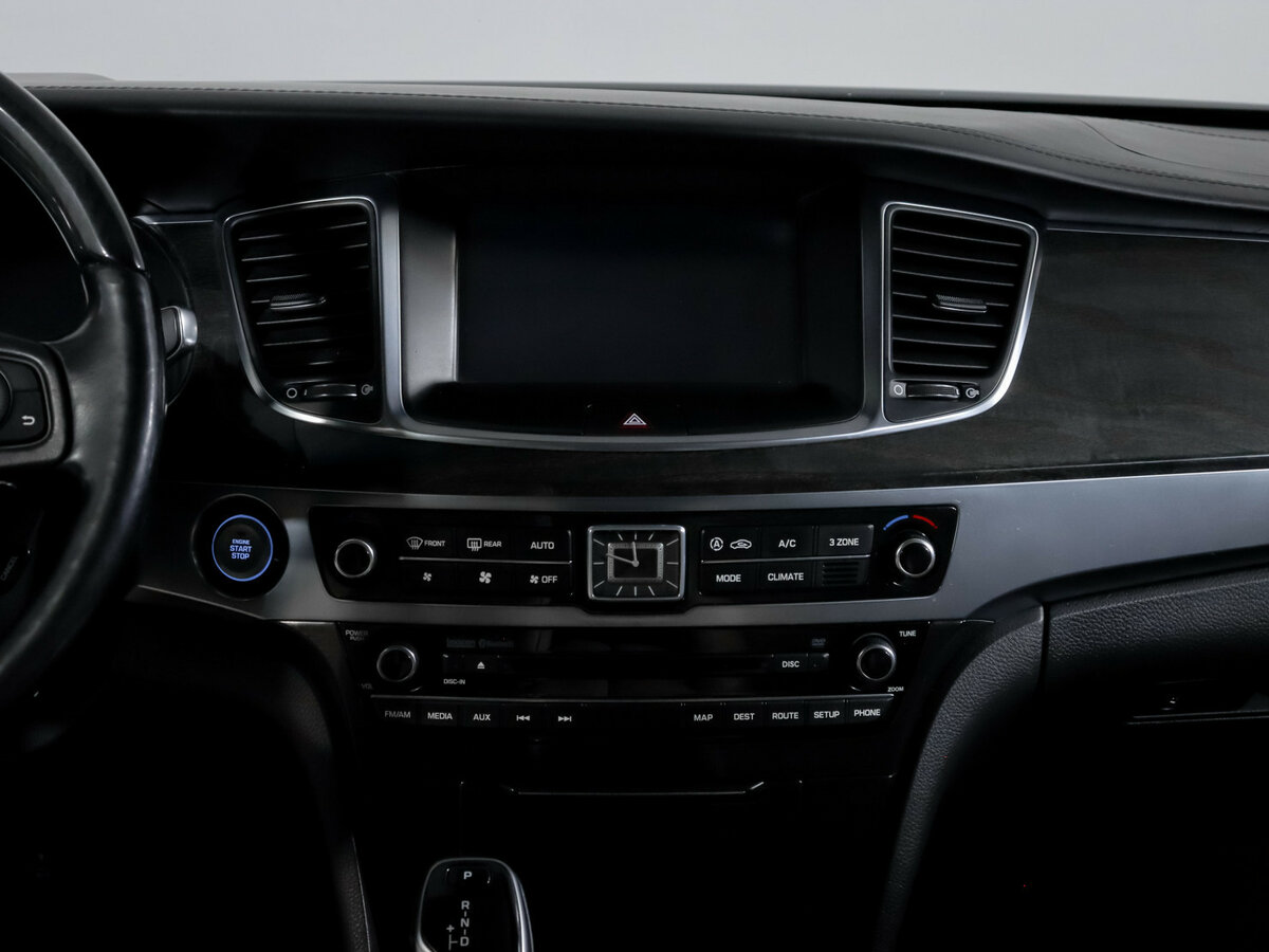 Hyundai Equus II Рестайлинг, 2013 Фото №13