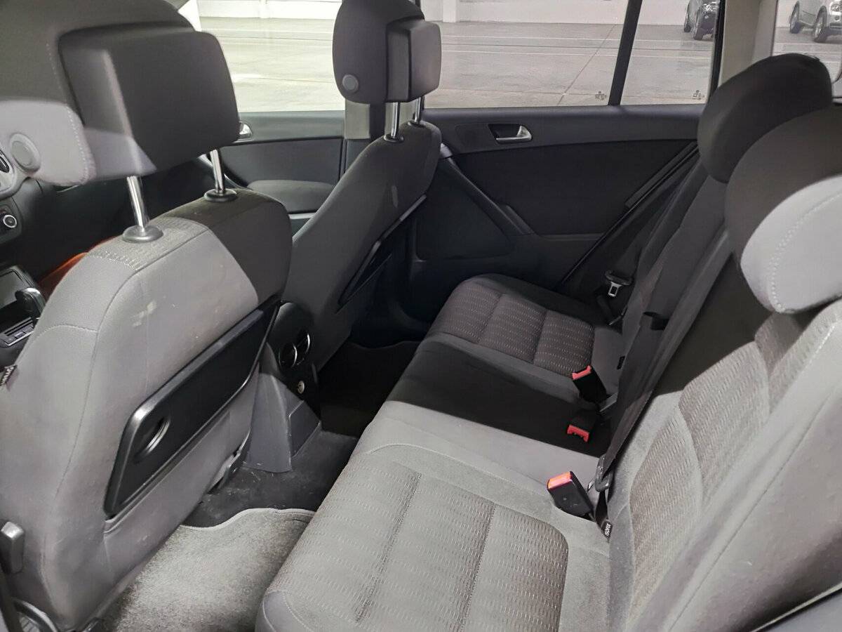 Volkswagen Tiguan I Рестайлинг, 2015 Фото №12