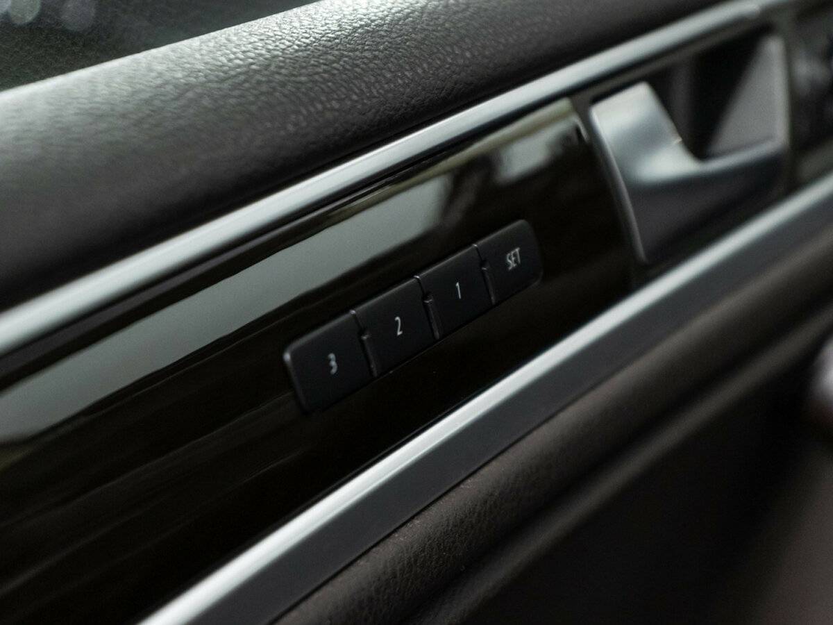 Volkswagen Touareg II, 2014 Фото №15