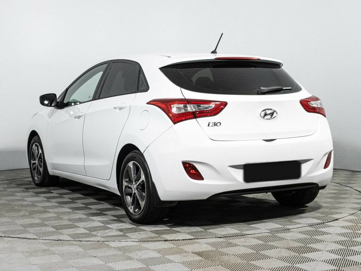 Hyundai i30 II Рестайлинг, 2015 Фото №7
