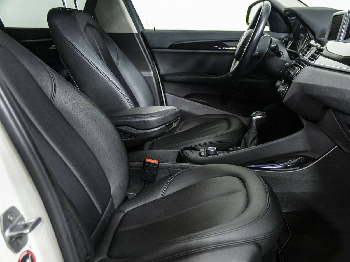BMW X1 20i xDrive II (F48), 2016 - 109 000 км. | Фото №8