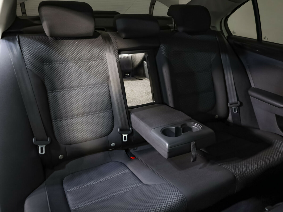 Volkswagen Jetta VI Рестайлинг, 2015 Фото №17