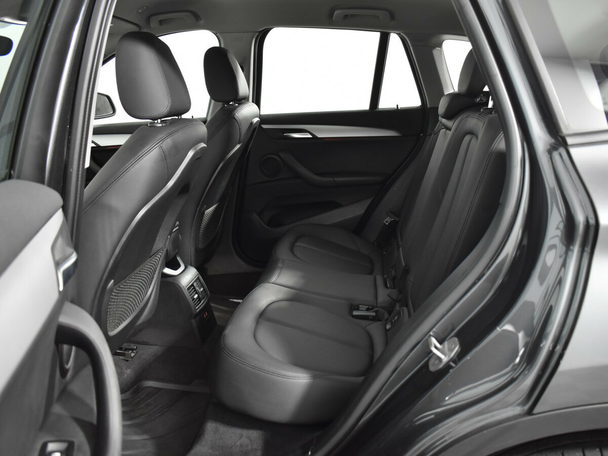 BMW X1 18i sDrive II (F48) Рестайлинг, 2019 Фото №12